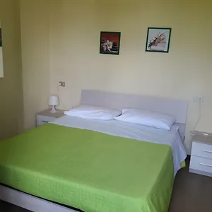 2* Guest house La Casa Nel 2